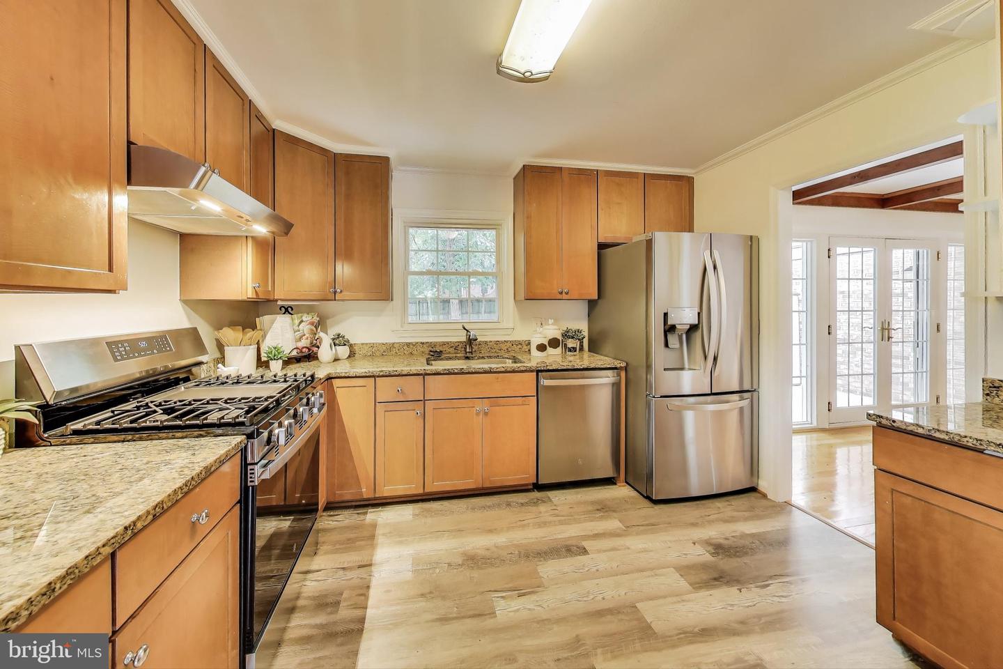 8215 BRIAR CREEK DR, ANNANDALE, Virginia 22003, 4 Bedrooms Bedrooms, 13 Rooms Rooms,2 BathroomsBathrooms,Residential,For sale,8215 BRIAR CREEK DR,VAFX2254538 MLS # VAFX2254538