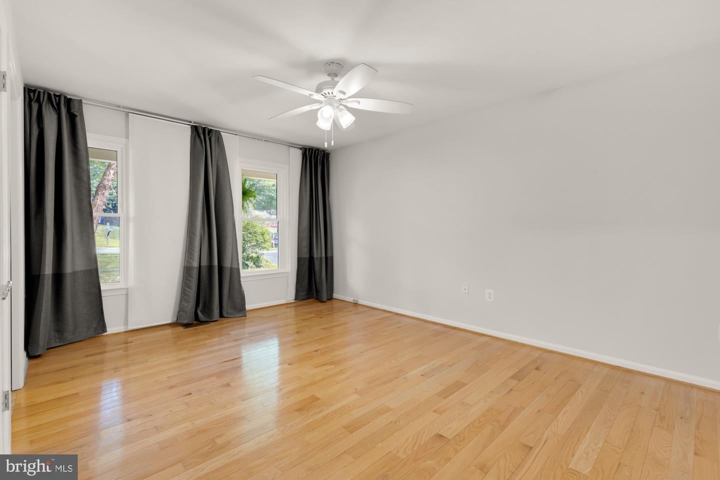 8006 ROCKWOOD CT, SPRINGFIELD, Virginia 22153, 5 Bedrooms Bedrooms, ,3 BathroomsBathrooms,Residential,For sale,8006 ROCKWOOD CT,VAFX2254660 MLS # VAFX2254660