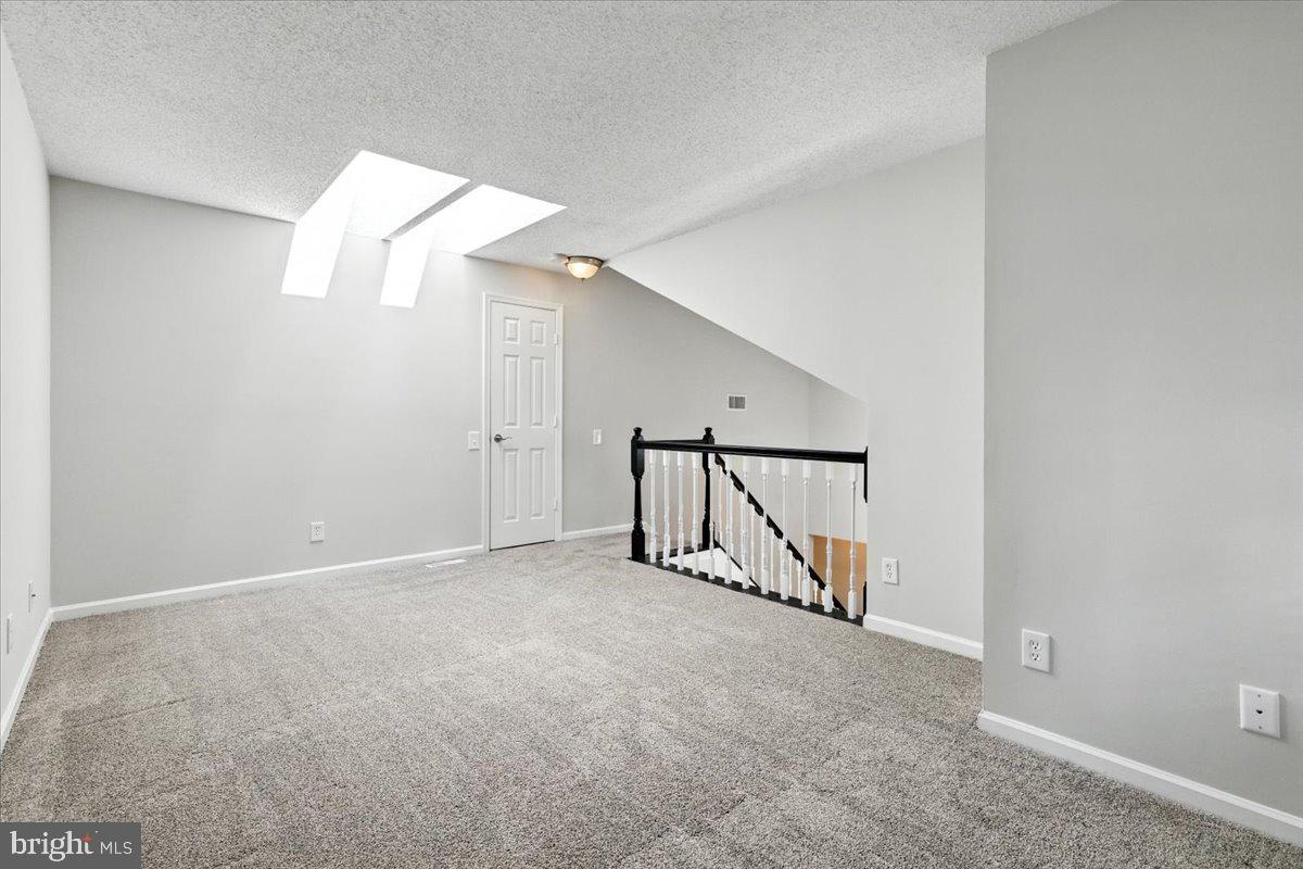12001 GOLF RIDGE CT #302, FAIRFAX, Virginia 22033, 2 Bedrooms Bedrooms, ,2 BathroomsBathrooms,Residential,For sale,12001 GOLF RIDGE CT #302,VAFX2254772 MLS # VAFX2254772