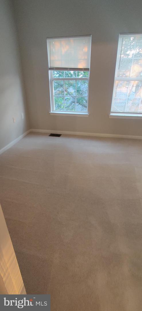 21787 FINDON CT, ASHBURN, Virginia 20147, 2 Bedrooms Bedrooms, ,2 BathroomsBathrooms,Residential,For sale,21787 FINDON CT,VALO2101808 MLS # VALO2101808