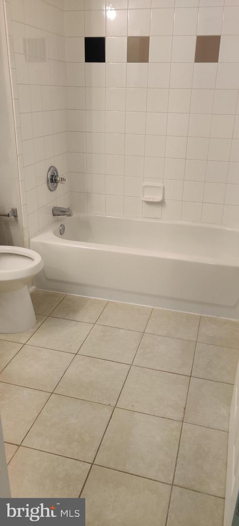 21787 FINDON CT, ASHBURN, Virginia 20147, 2 Bedrooms Bedrooms, ,2 BathroomsBathrooms,Residential,For sale,21787 FINDON CT,VALO2101808 MLS # VALO2101808