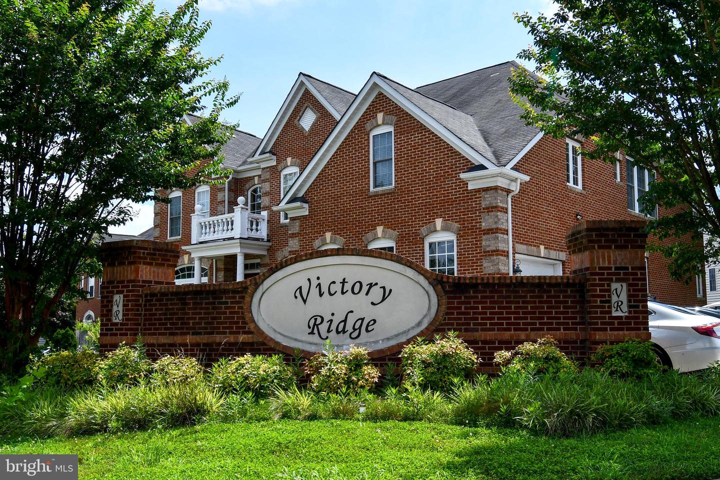 5611 VICTORY LOOP, MANASSAS, Virginia 20112, 4 Bedrooms Bedrooms, ,4 BathroomsBathrooms,Residential,For sale,5611 VICTORY LOOP,VAPW2098966 MLS # VAPW2098966
