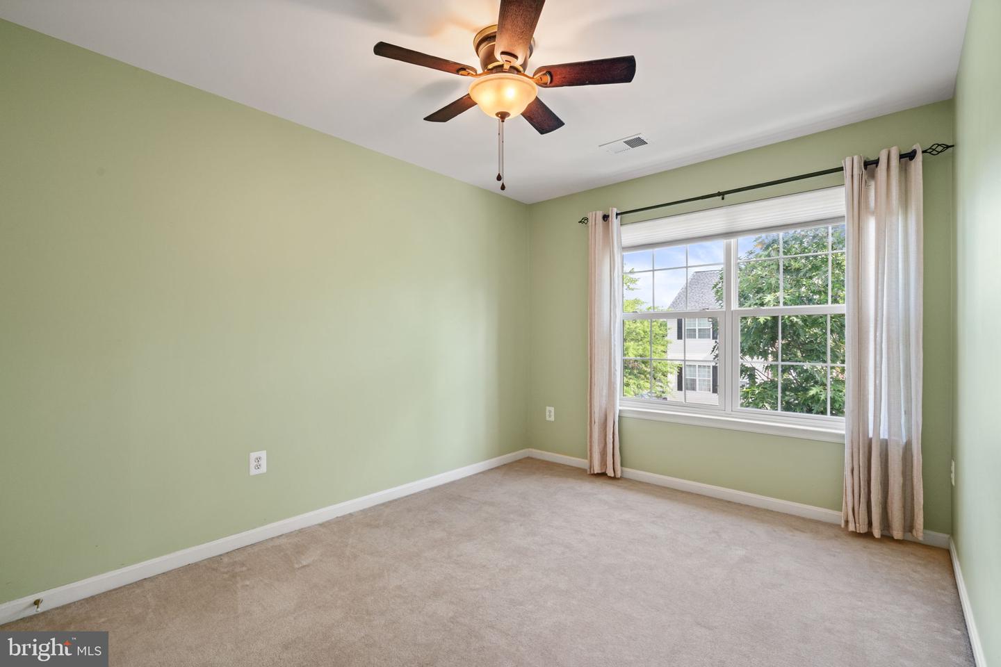 12311 JARROW LN, BRISTOW, Virginia 20136, 3 Bedrooms Bedrooms, ,2 BathroomsBathrooms,Residential,For sale,12311 JARROW LN,VAPW2098972 MLS # VAPW2098972