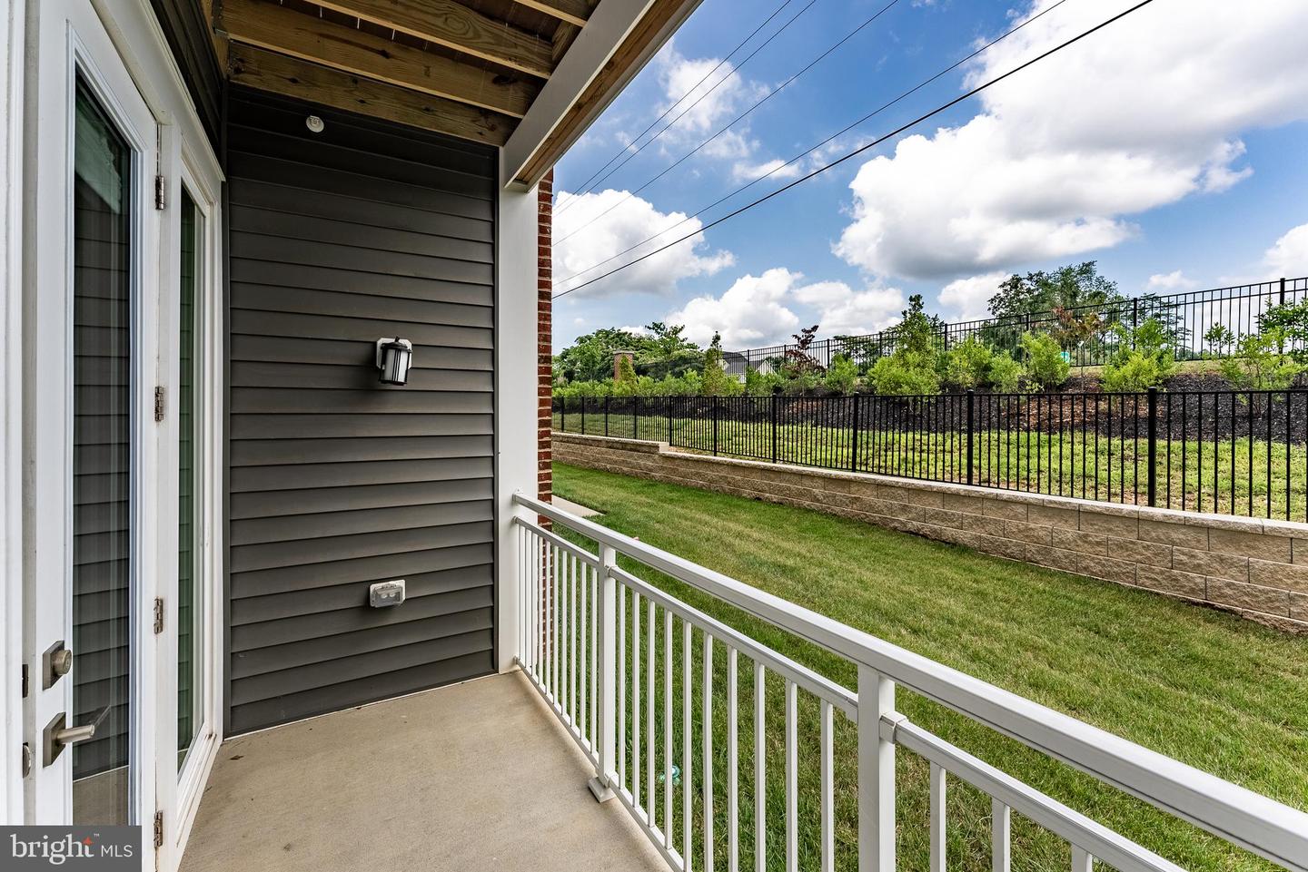 3700 HAVERTILL LN #104, WOODBRIDGE, Virginia 22193, 2 Bedrooms Bedrooms, ,2 BathroomsBathrooms,Residential,For sale,3700 HAVERTILL LN #104,VAPW2098846 MLS # VAPW2098846