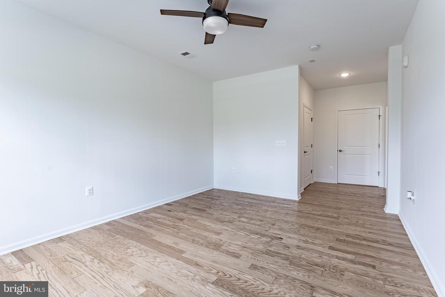3700 HAVERTILL LN #104, WOODBRIDGE, Virginia 22193, 2 Bedrooms Bedrooms, ,2 BathroomsBathrooms,Residential,For sale,3700 HAVERTILL LN #104,VAPW2098846 MLS # VAPW2098846