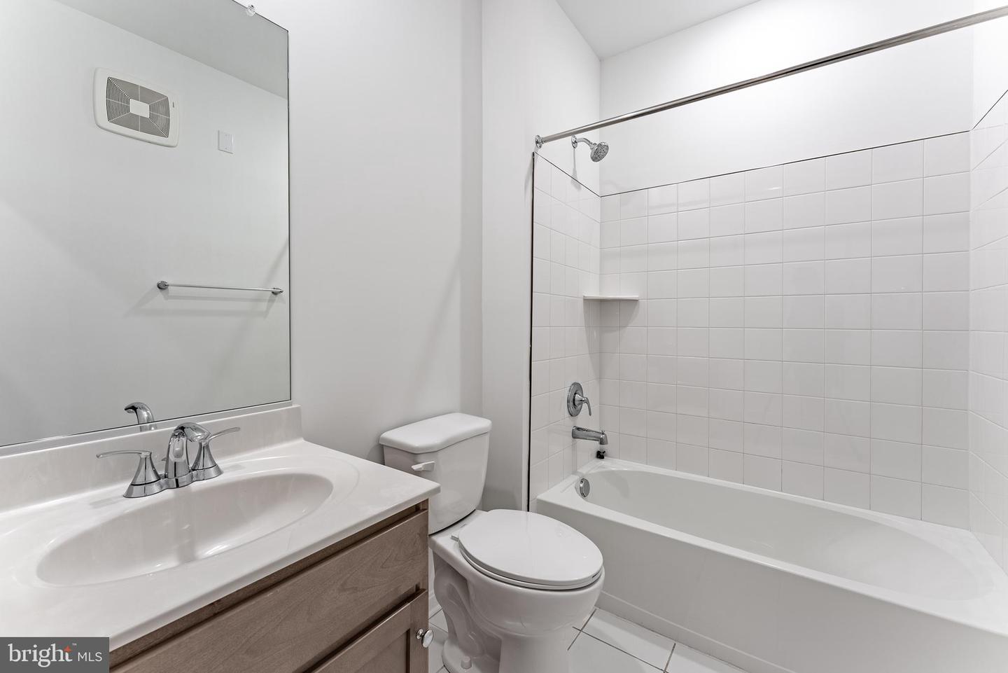 3700 HAVERTILL LN #104, WOODBRIDGE, Virginia 22193, 2 Bedrooms Bedrooms, ,2 BathroomsBathrooms,Residential,For sale,3700 HAVERTILL LN #104,VAPW2098846 MLS # VAPW2098846