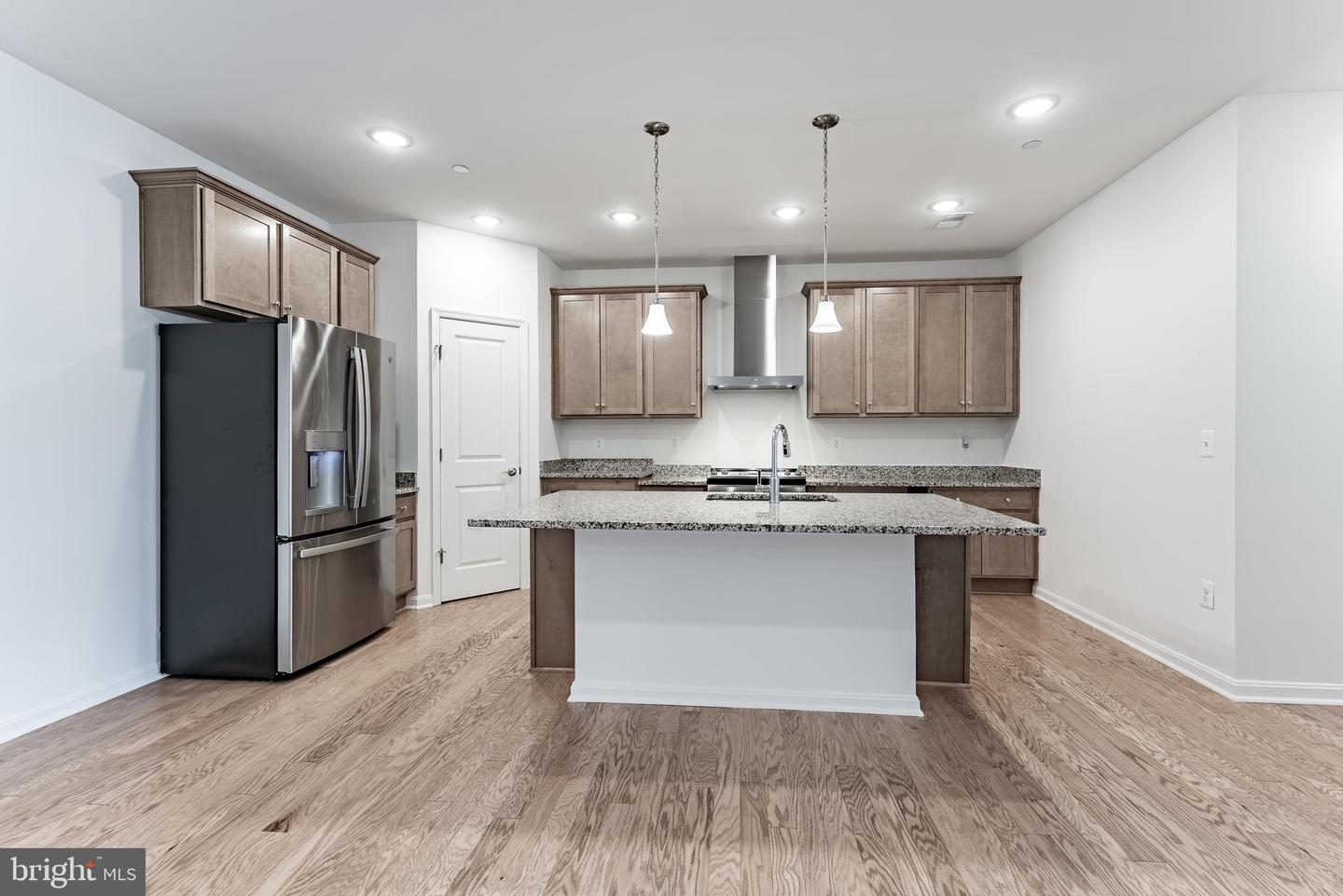 3700 HAVERTILL LN #104, WOODBRIDGE, Virginia 22193, 2 Bedrooms Bedrooms, ,2 BathroomsBathrooms,Residential,For sale,3700 HAVERTILL LN #104,VAPW2098846 MLS # VAPW2098846