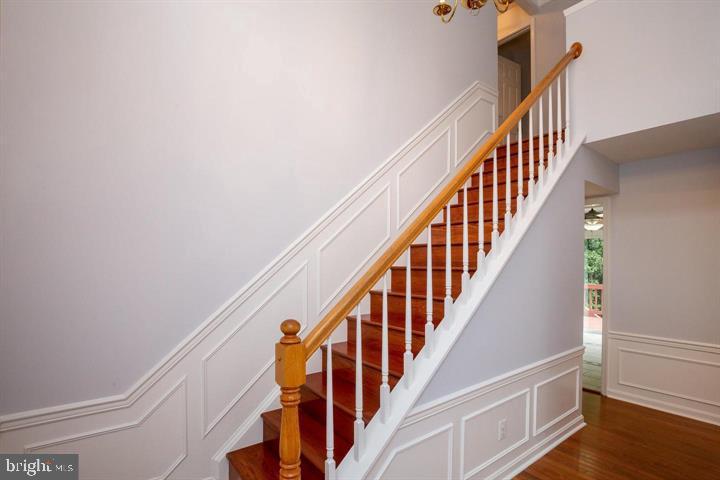 2902 CHEVOIT HILL CT, WOODBRIDGE, Virginia 22191, 4 Bedrooms Bedrooms, ,2 BathroomsBathrooms,Residential,For sale,2902 CHEVOIT HILL CT,VAPW2098984 MLS # VAPW2098984