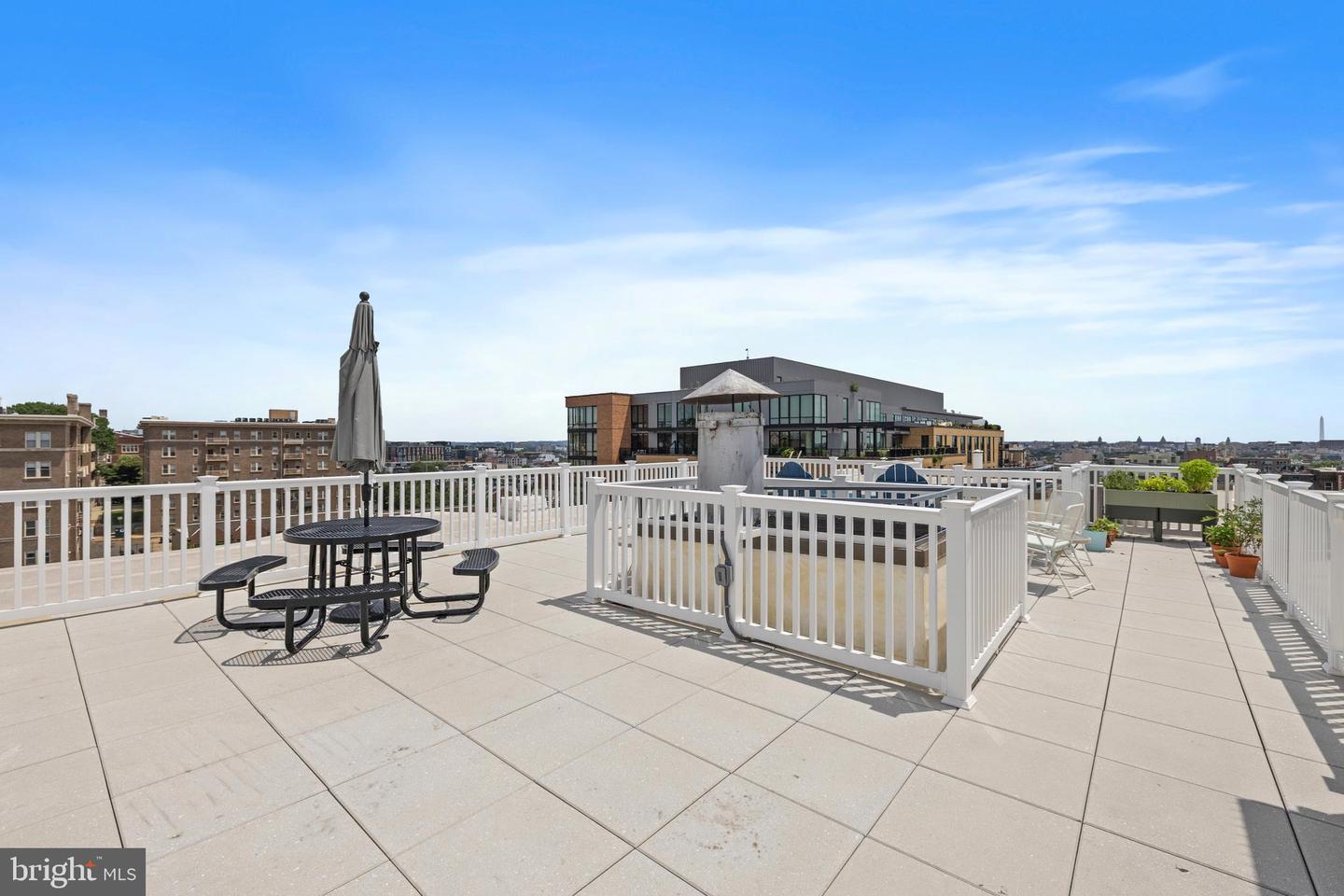 1415 CHAPIN ST NW #501, WASHINGTON, District Of Columbia 20009, 1 Bedroom Bedrooms, ,1 BathroomBathrooms,Residential,For sale,1415 CHAPIN ST NW #501,DCDC2209678 MLS # DCDC2209678