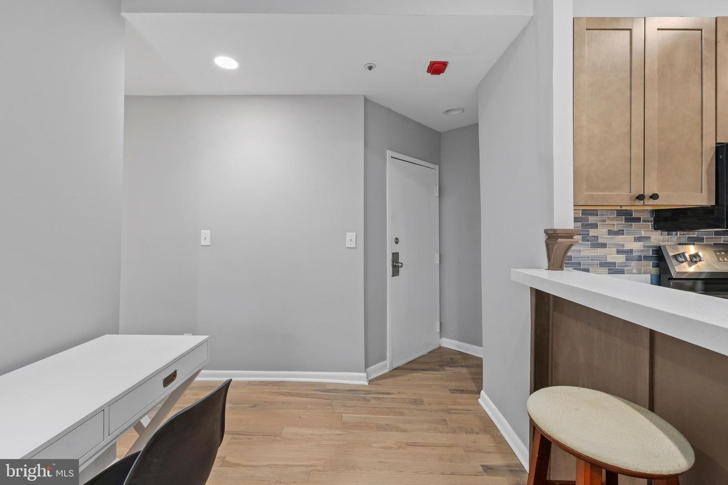 1415 CHAPIN ST NW #501, WASHINGTON, District Of Columbia 20009, 1 Bedroom Bedrooms, ,1 BathroomBathrooms,Residential,For sale,1415 CHAPIN ST NW #501,DCDC2209678 MLS # DCDC2209678