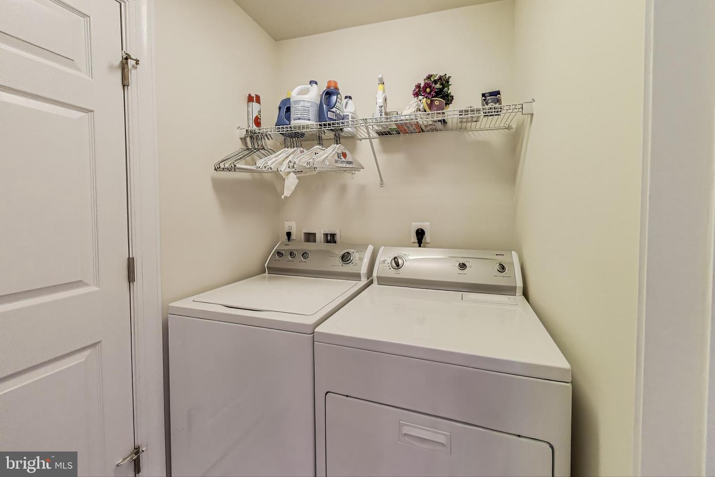 3105 EAGLE TALON ST, WOODBRIDGE, Virginia 22191, 4 Bedrooms Bedrooms, ,4 BathroomsBathrooms,Residential,For sale,3105 EAGLE TALON ST,VAPW2098988 MLS # VAPW2098988