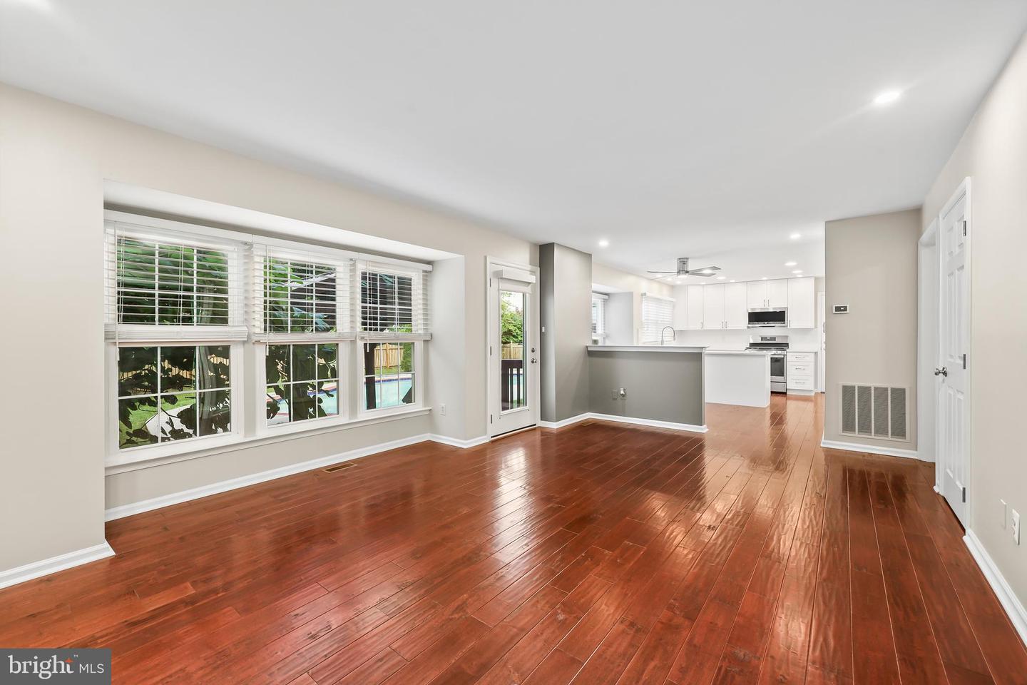20751 STEAMSIDE PL, ASHBURN, Virginia 20147, 5 Bedrooms Bedrooms, ,3 BathroomsBathrooms,Residential,For sale,20751 STEAMSIDE PL,VALO2101658 MLS # VALO2101658