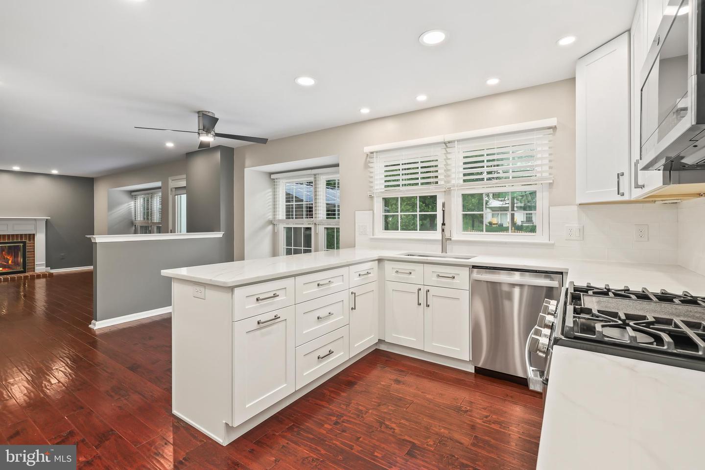 20751 STEAMSIDE PL, ASHBURN, Virginia 20147, 5 Bedrooms Bedrooms, ,3 BathroomsBathrooms,Residential,For sale,20751 STEAMSIDE PL,VALO2101658 MLS # VALO2101658