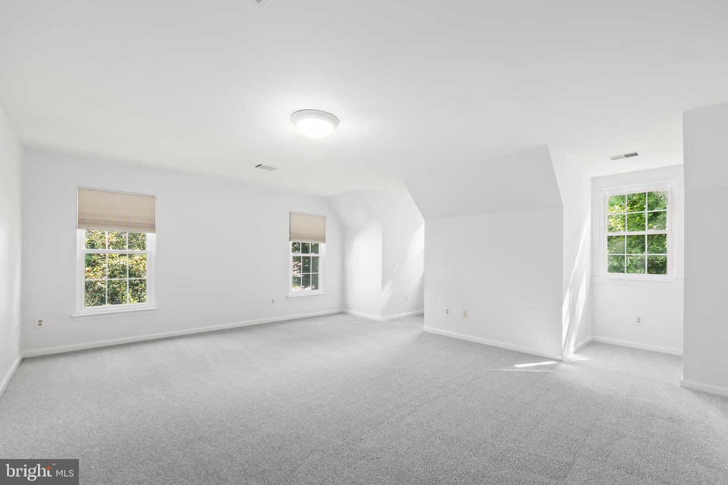 20751 STEAMSIDE PL, ASHBURN, Virginia 20147, 5 Bedrooms Bedrooms, ,3 BathroomsBathrooms,Residential,For sale,20751 STEAMSIDE PL,VALO2101658 MLS # VALO2101658