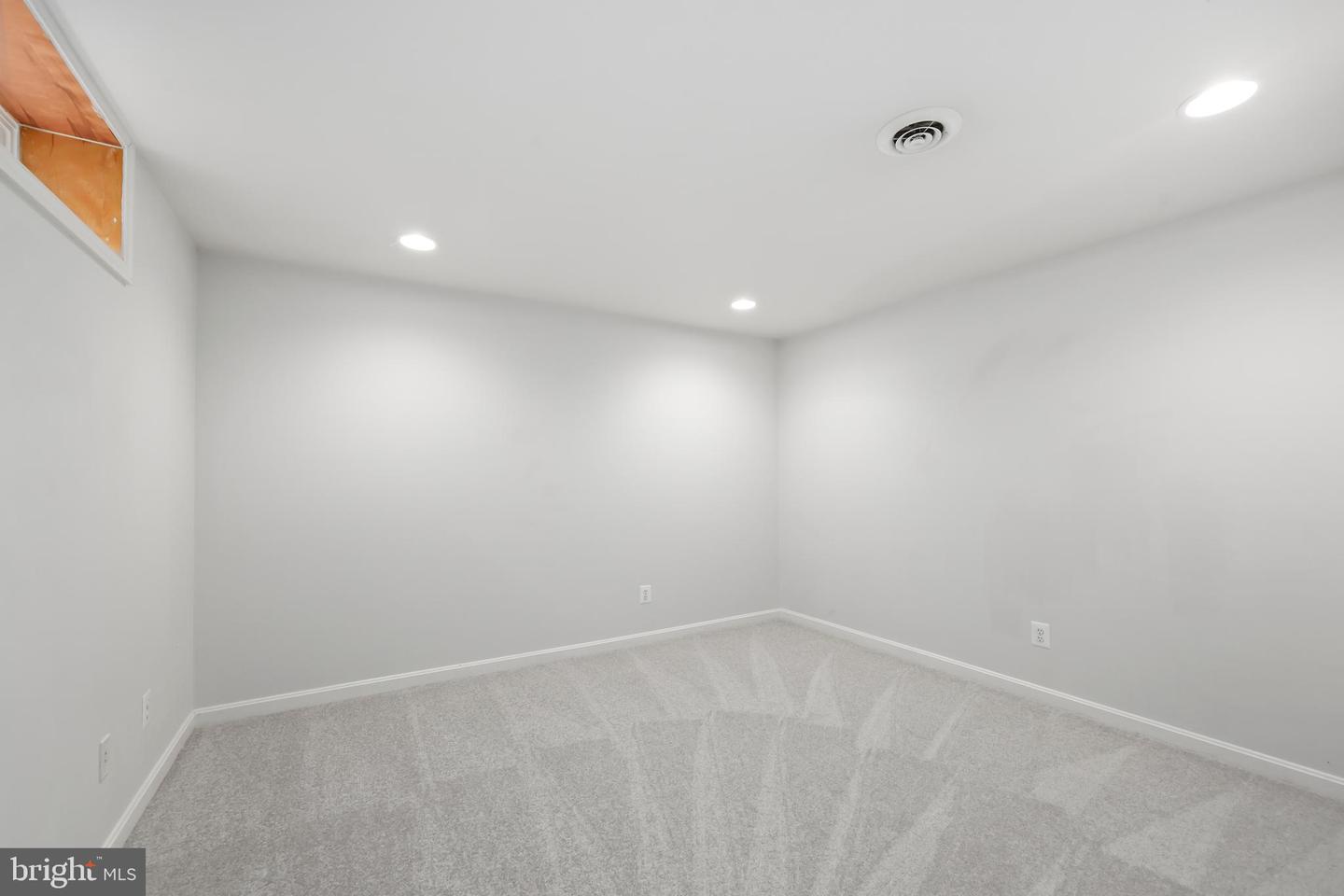 20751 STEAMSIDE PL, ASHBURN, Virginia 20147, 5 Bedrooms Bedrooms, ,3 BathroomsBathrooms,Residential,For sale,20751 STEAMSIDE PL,VALO2101658 MLS # VALO2101658