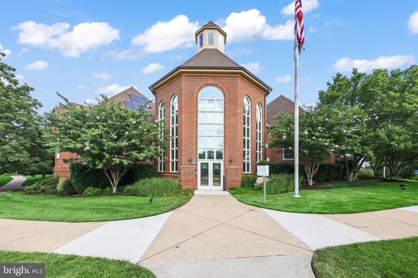 20751 STEAMSIDE PL, ASHBURN, Virginia 20147, 5 Bedrooms Bedrooms, ,3 BathroomsBathrooms,Residential,For sale,20751 STEAMSIDE PL,VALO2101658 MLS # VALO2101658