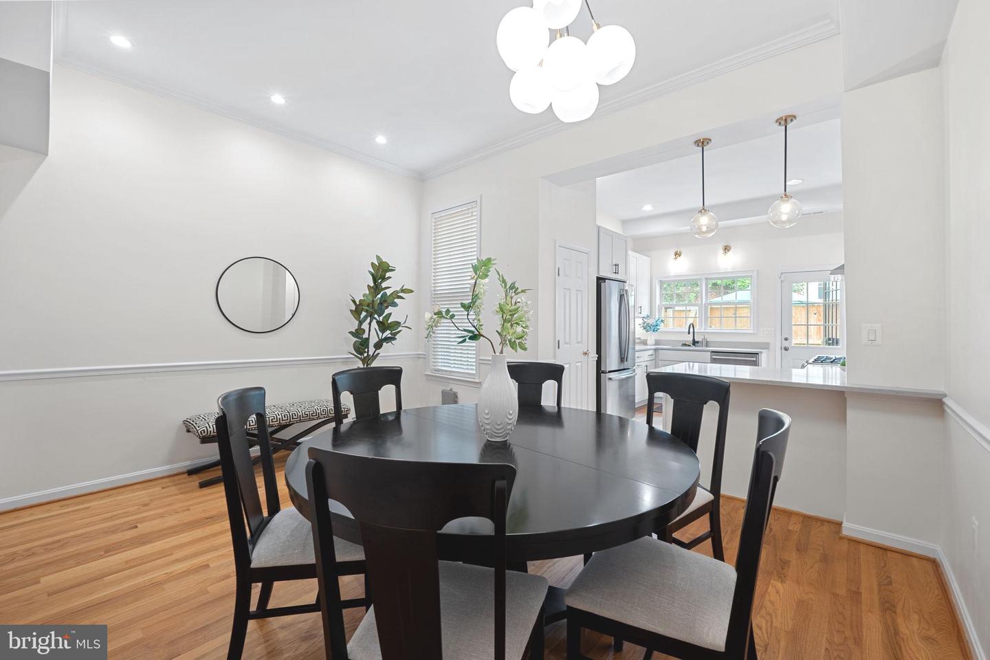 816 D ST NE, WASHINGTON, District Of Columbia 20002, 3 Bedrooms Bedrooms, ,2 BathroomsBathrooms,Residential,For sale,816 D ST NE,DCDC2209884 MLS # DCDC2209884