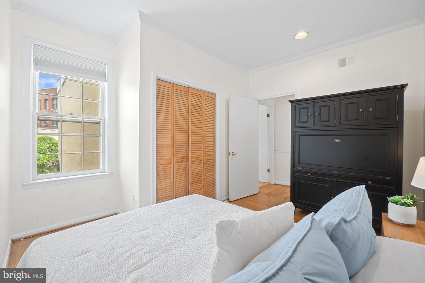 816 D ST NE, WASHINGTON, District Of Columbia 20002, 3 Bedrooms Bedrooms, ,2 BathroomsBathrooms,Residential,For sale,816 D ST NE,DCDC2209884 MLS # DCDC2209884