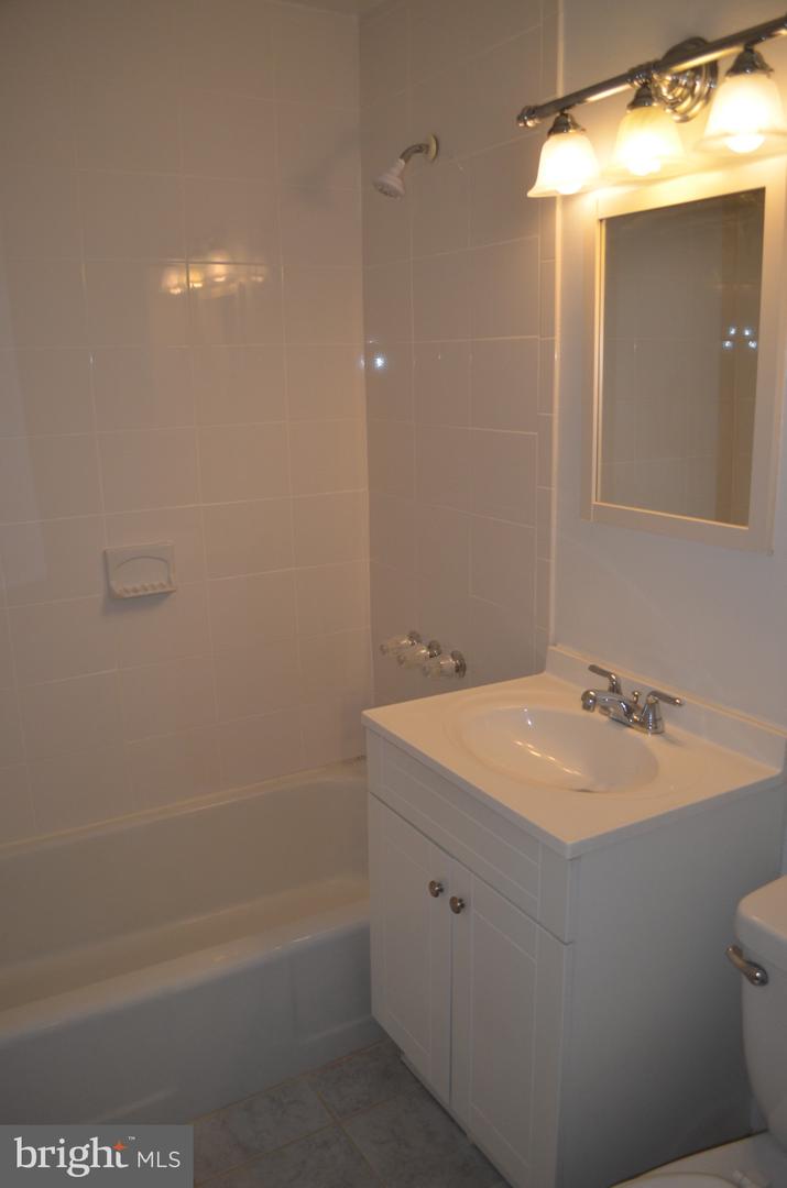 1111 ARLINGTON BLVD #432, ARLINGTON, Virginia 22209, ,1 BathroomBathrooms,Residential,For sale,1111 ARLINGTON BLVD #432,VAAR2060544 MLS # VAAR2060544