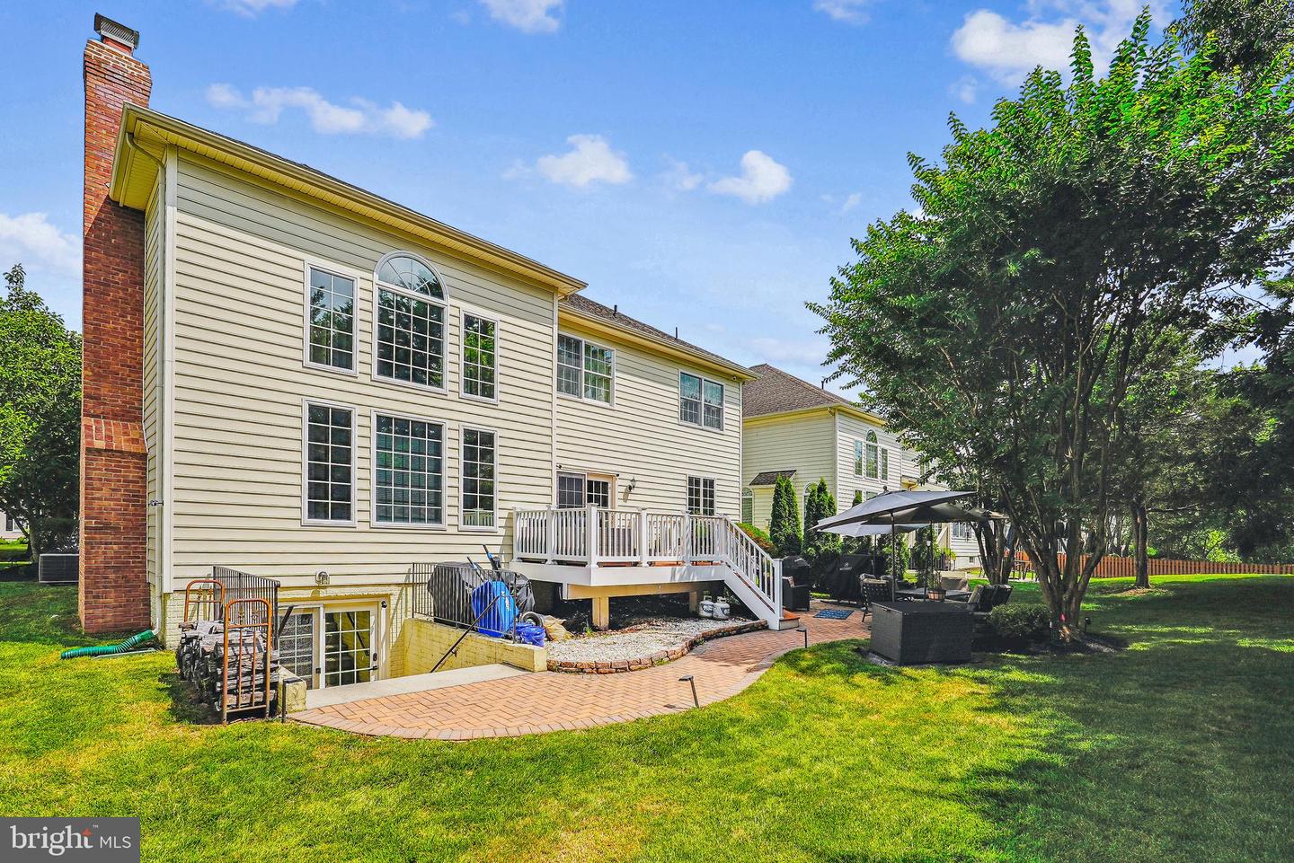 5518 HILLSMAN FARM LN, HAYMARKET, Virginia 20169, 4 Bedrooms Bedrooms, ,4 BathroomsBathrooms,Residential,For sale,5518 HILLSMAN FARM LN,VAPW2099016 MLS # VAPW2099016