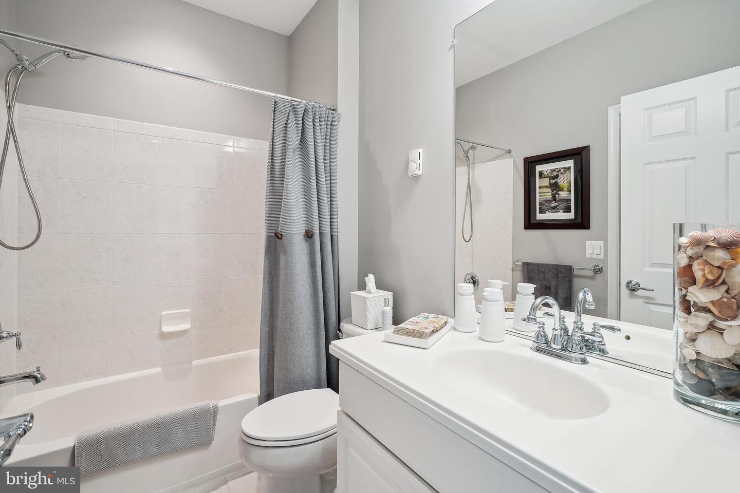 34 BATTERY POINT DR, FREDERICKSBURG, Virginia 22406, 3 Bedrooms Bedrooms, ,3 BathroomsBathrooms,Residential,For sale,34 BATTERY POINT DR,VAST2040708 MLS # VAST2040708