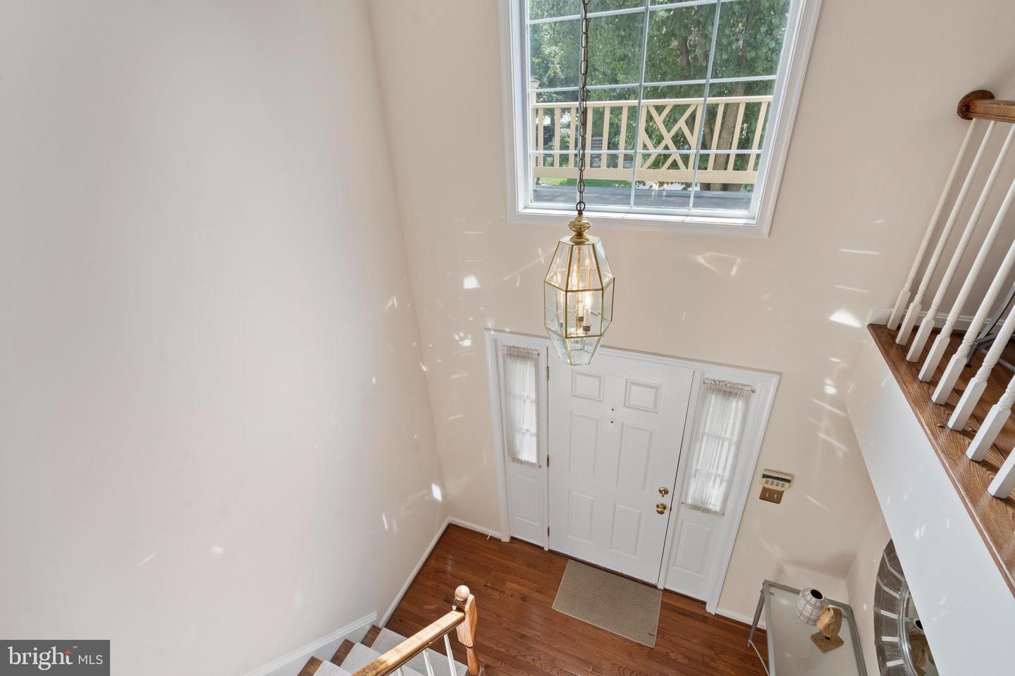 6609 DUNWICH WAY, ALEXANDRIA, Virginia 22315, 3 Bedrooms Bedrooms, ,3 BathroomsBathrooms,Residential,For sale,6609 DUNWICH WAY,VAFX2254982 MLS # VAFX2254982