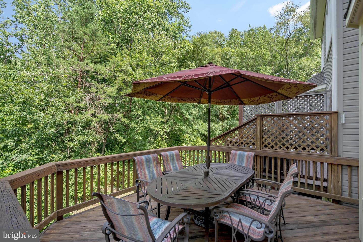 6609 DUNWICH WAY, ALEXANDRIA, Virginia 22315, 3 Bedrooms Bedrooms, ,3 BathroomsBathrooms,Residential,For sale,6609 DUNWICH WAY,VAFX2254982 MLS # VAFX2254982