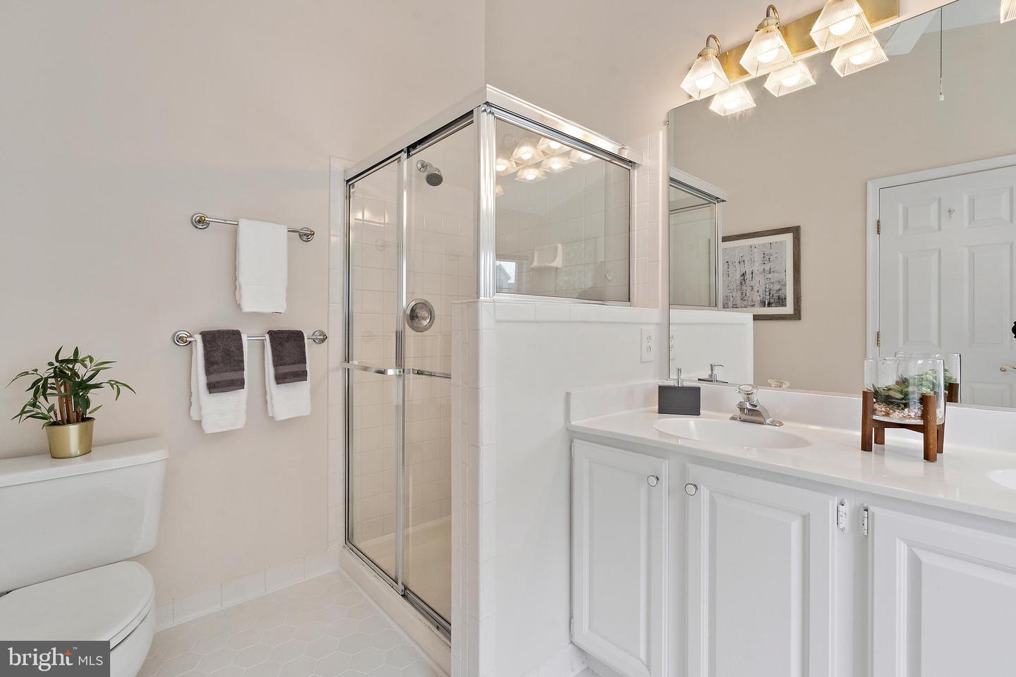 6609 DUNWICH WAY, ALEXANDRIA, Virginia 22315, 3 Bedrooms Bedrooms, ,3 BathroomsBathrooms,Residential,For sale,6609 DUNWICH WAY,VAFX2254982 MLS # VAFX2254982