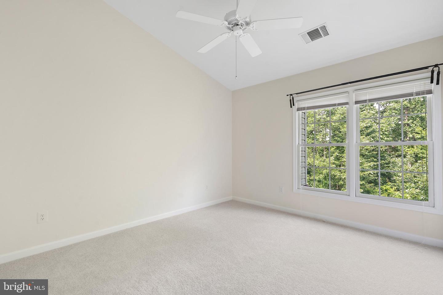 6609 DUNWICH WAY, ALEXANDRIA, Virginia 22315, 3 Bedrooms Bedrooms, ,3 BathroomsBathrooms,Residential,For sale,6609 DUNWICH WAY,VAFX2254982 MLS # VAFX2254982