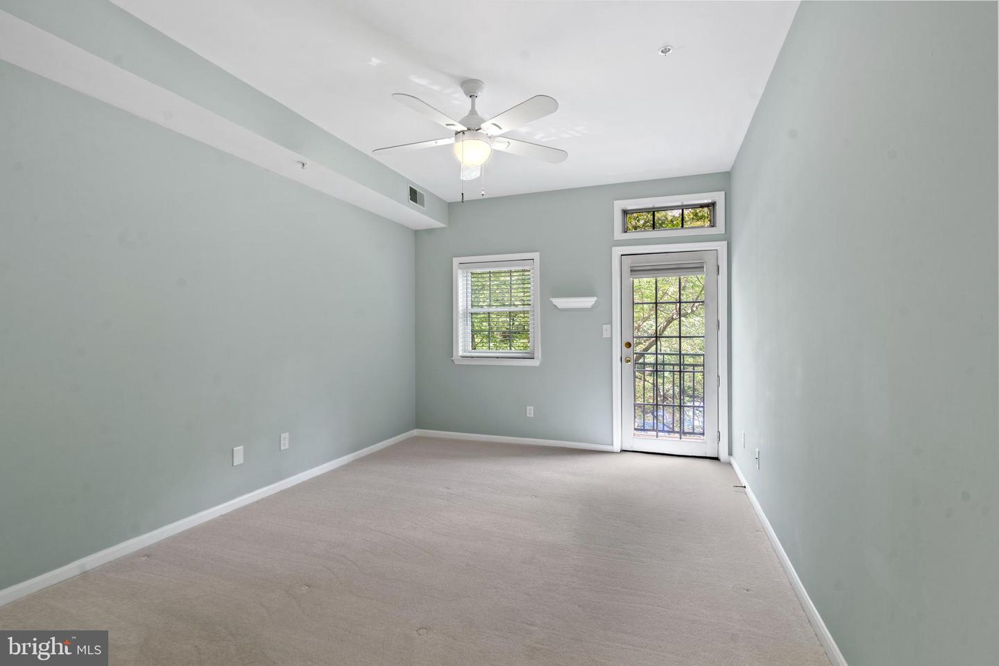 1344-C GARDEN WALL CIR #510, RESTON, Virginia 20194, 2 Bedrooms Bedrooms, ,2 BathroomsBathrooms,Residential,For sale,1344-C GARDEN WALL CIR #510,VAFX2254986 MLS # VAFX2254986