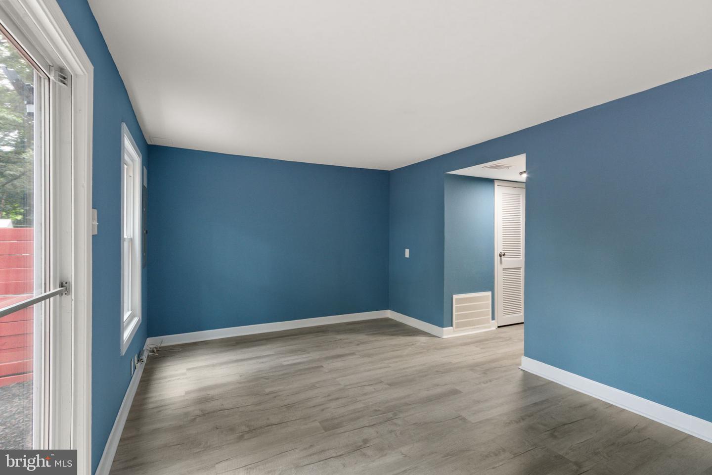 14635 BALSAM ST, WOODBRIDGE, Virginia 22191, 3 Bedrooms Bedrooms, ,2 BathroomsBathrooms,Residential,For sale,14635 BALSAM ST,VAPW2099028 MLS # VAPW2099028
