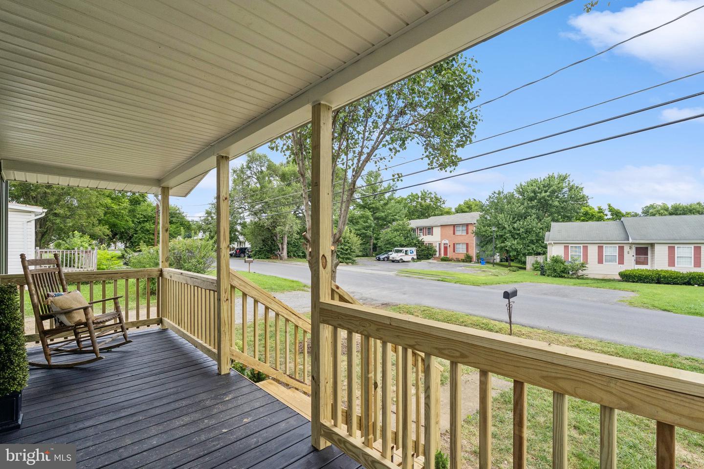 567 YORK AVE, WINCHESTER, Virginia 22601, 3 Bedrooms Bedrooms, ,2 BathroomsBathrooms,Residential,For sale,567 YORK AVE,VAWI2008664 MLS # VAWI2008664