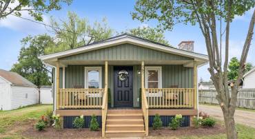 567 YORK AVE, WINCHESTER, Virginia 22601, 3 Bedrooms Bedrooms, ,2 BathroomsBathrooms,Residential,For sale,567 YORK AVE,VAWI2008664 MLS # VAWI2008664