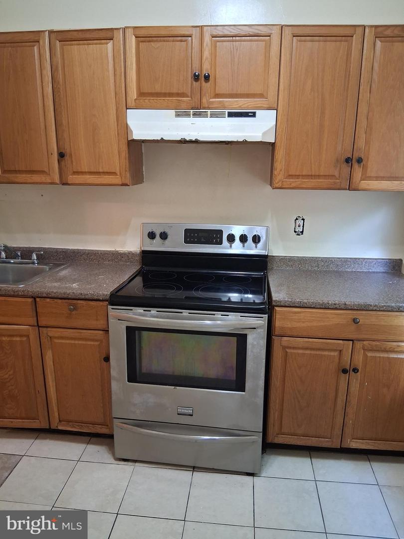 2226 CHESTER ST SE, WASHINGTON, District Of Columbia 20020, 3 Bedrooms Bedrooms, ,1 BathroomBathrooms,Residential,For sale,2226 CHESTER ST SE,DCDC2210214 MLS # DCDC2210214