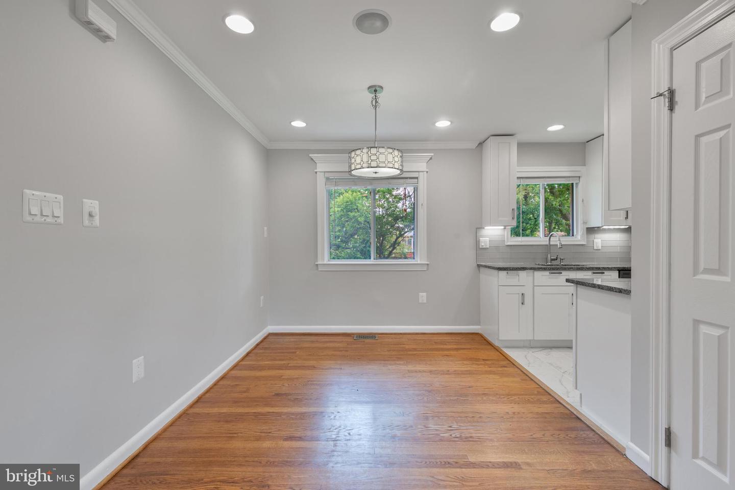 3911 EGAN DR, FAIRFAX, Virginia 22030, 4 Bedrooms Bedrooms, ,3 BathroomsBathrooms,Residential,For sale,3911 EGAN DR,VAFC2006616 MLS # VAFC2006616