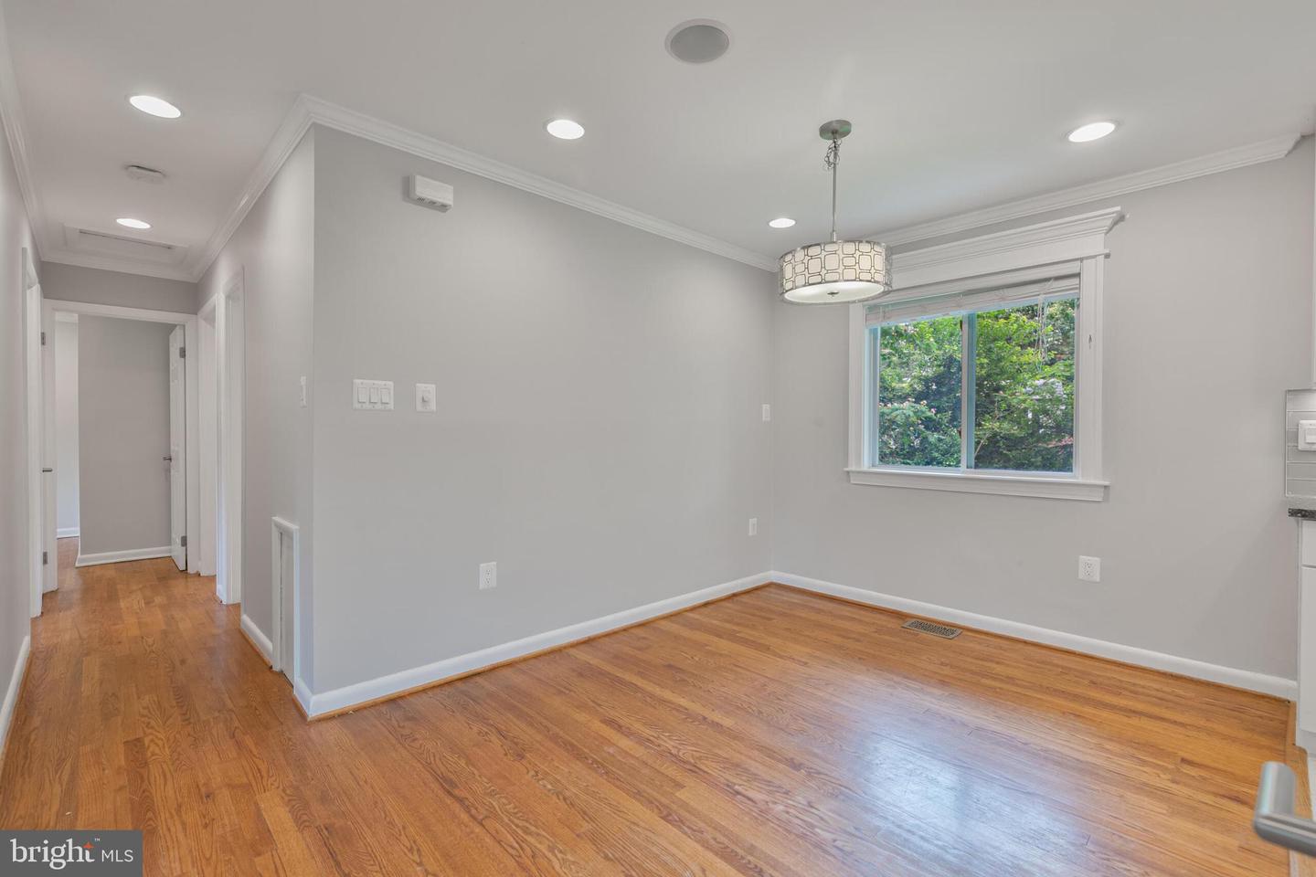 3911 EGAN DR, FAIRFAX, Virginia 22030, 4 Bedrooms Bedrooms, ,3 BathroomsBathrooms,Residential,For sale,3911 EGAN DR,VAFC2006616 MLS # VAFC2006616