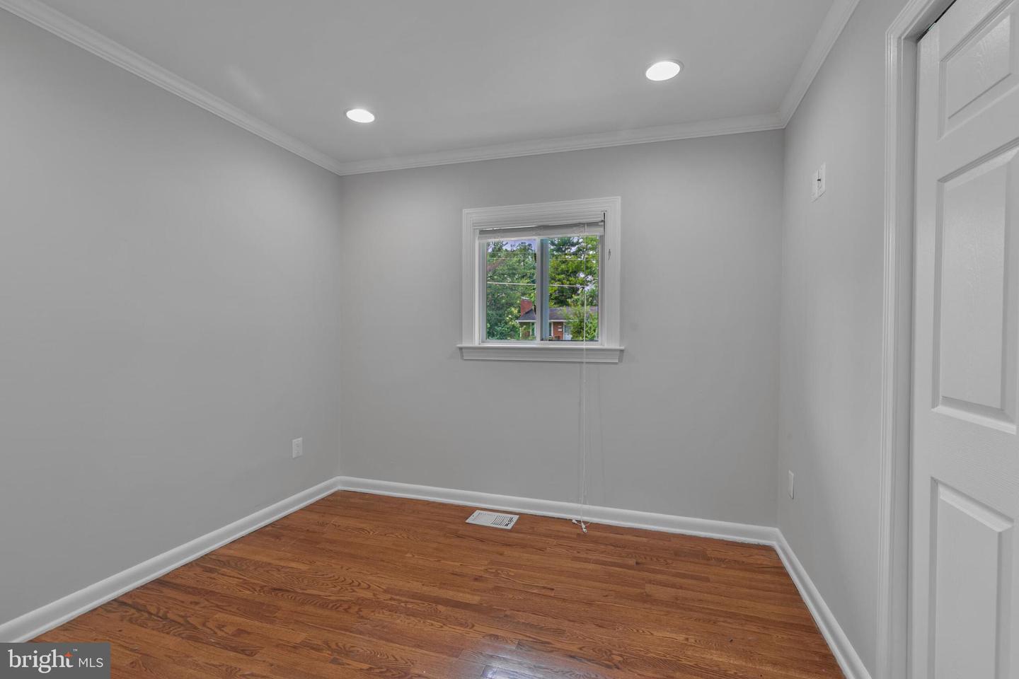 3911 EGAN DR, FAIRFAX, Virginia 22030, 4 Bedrooms Bedrooms, ,3 BathroomsBathrooms,Residential,For sale,3911 EGAN DR,VAFC2006616 MLS # VAFC2006616