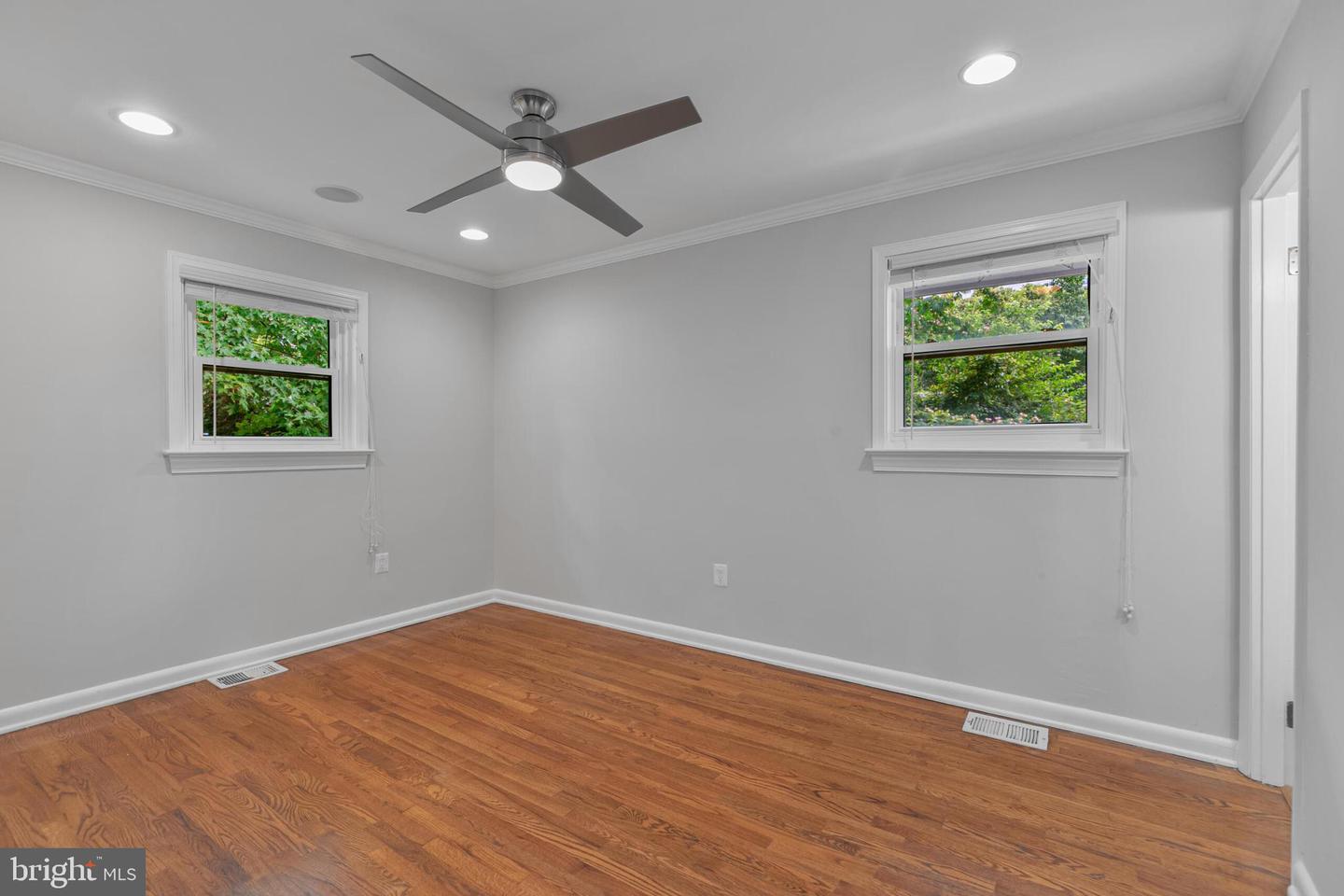 3911 EGAN DR, FAIRFAX, Virginia 22030, 4 Bedrooms Bedrooms, ,3 BathroomsBathrooms,Residential,For sale,3911 EGAN DR,VAFC2006616 MLS # VAFC2006616