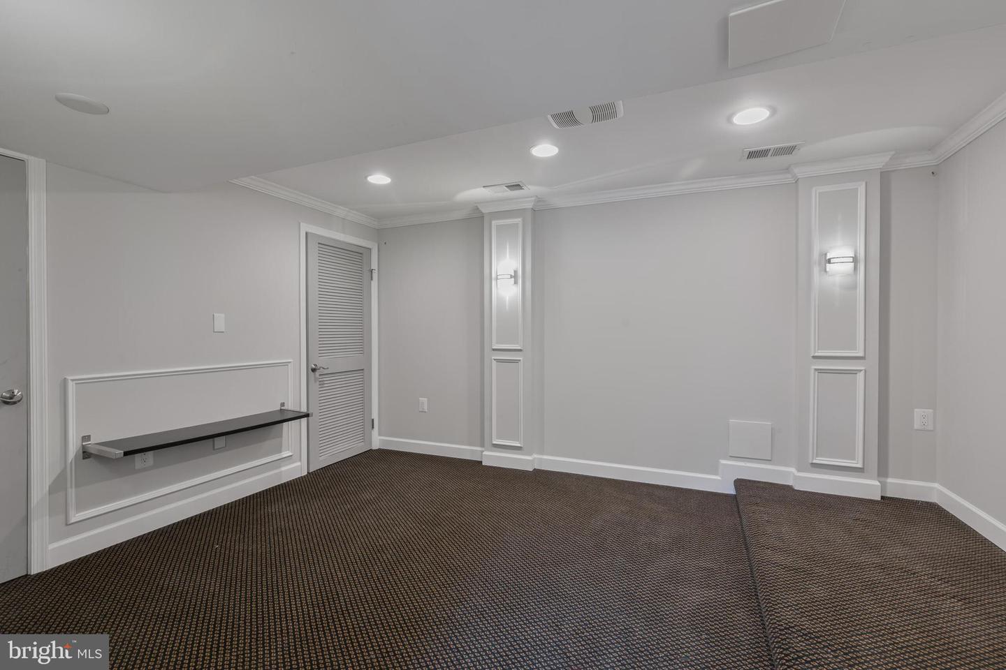 3911 EGAN DR, FAIRFAX, Virginia 22030, 4 Bedrooms Bedrooms, ,3 BathroomsBathrooms,Residential,For sale,3911 EGAN DR,VAFC2006616 MLS # VAFC2006616