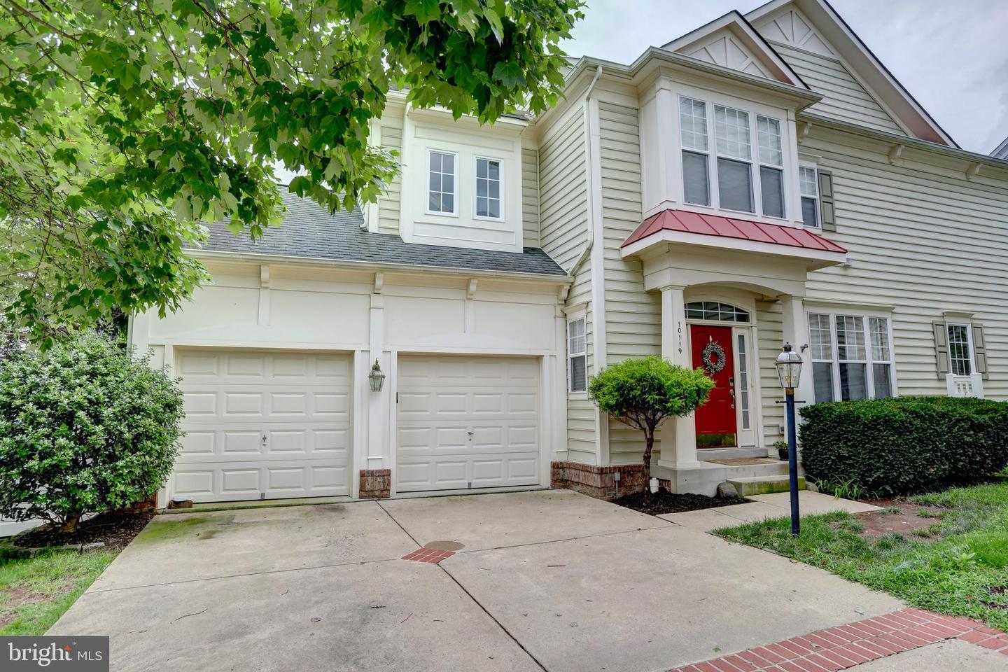10119 ORLAND STONE DR, BRISTOW, Virginia 20136, 4 Bedrooms Bedrooms, ,3 BathroomsBathrooms,Residential,For sale,10119 ORLAND STONE DR,VAPW2099032 MLS # VAPW2099032