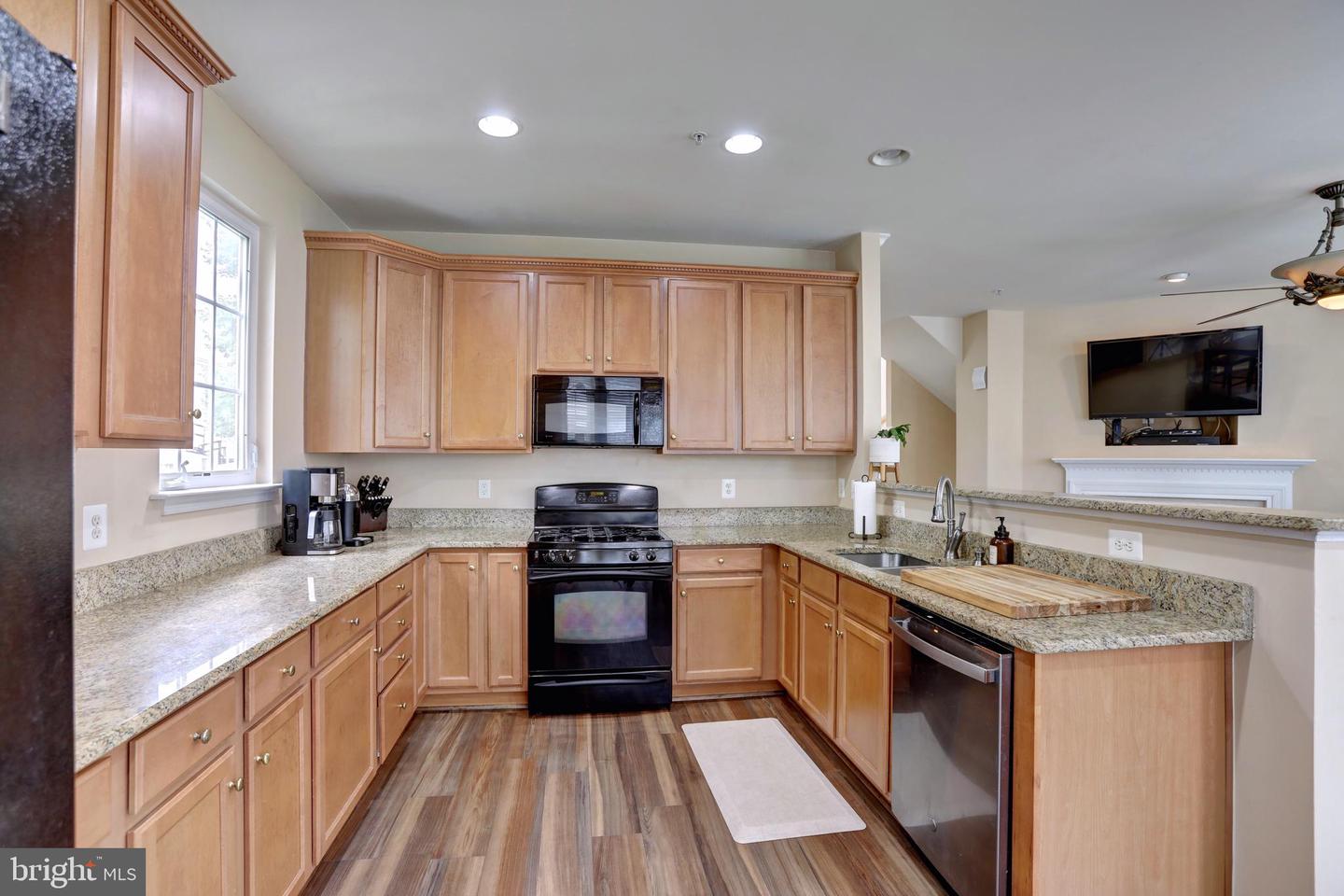 10119 ORLAND STONE DR, BRISTOW, Virginia 20136, 4 Bedrooms Bedrooms, ,3 BathroomsBathrooms,Residential,For sale,10119 ORLAND STONE DR,VAPW2099032 MLS # VAPW2099032