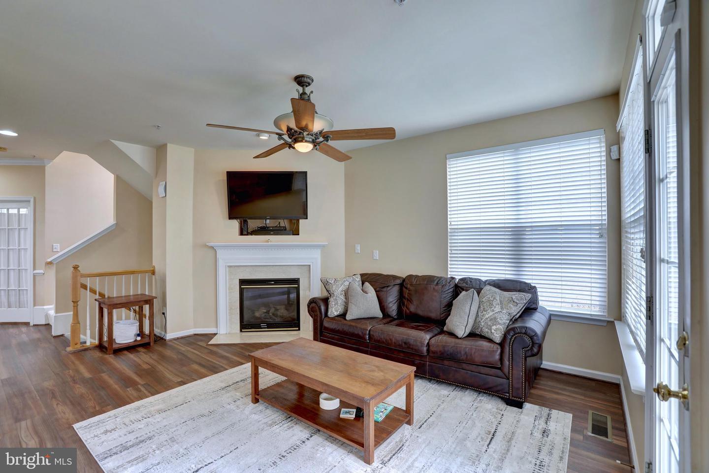 10119 ORLAND STONE DR, BRISTOW, Virginia 20136, 4 Bedrooms Bedrooms, ,3 BathroomsBathrooms,Residential,For sale,10119 ORLAND STONE DR,VAPW2099032 MLS # VAPW2099032