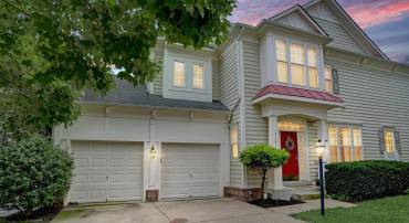 10119 ORLAND STONE DR, BRISTOW, Virginia 20136, 4 Bedrooms Bedrooms, ,3 BathroomsBathrooms,Residential,For sale,10119 ORLAND STONE DR,VAPW2099032 MLS # VAPW2099032