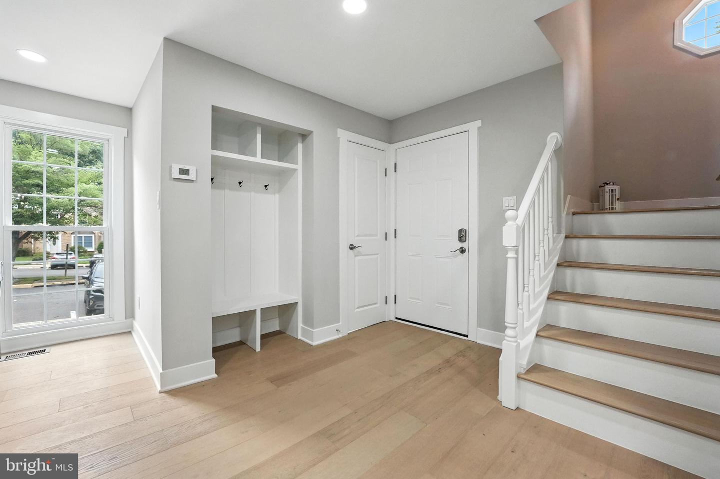 9510 CHERRY OAK CT, BURKE, Virginia 22015, 3 Bedrooms Bedrooms, ,3 BathroomsBathrooms,Residential,For sale,9510 CHERRY OAK CT,VAFX2255396 MLS # VAFX2255396