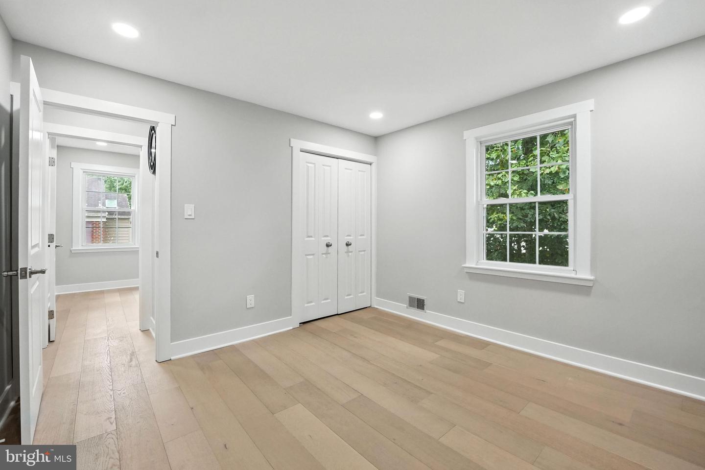 9510 CHERRY OAK CT, BURKE, Virginia 22015, 3 Bedrooms Bedrooms, ,3 BathroomsBathrooms,Residential,For sale,9510 CHERRY OAK CT,VAFX2255396 MLS # VAFX2255396