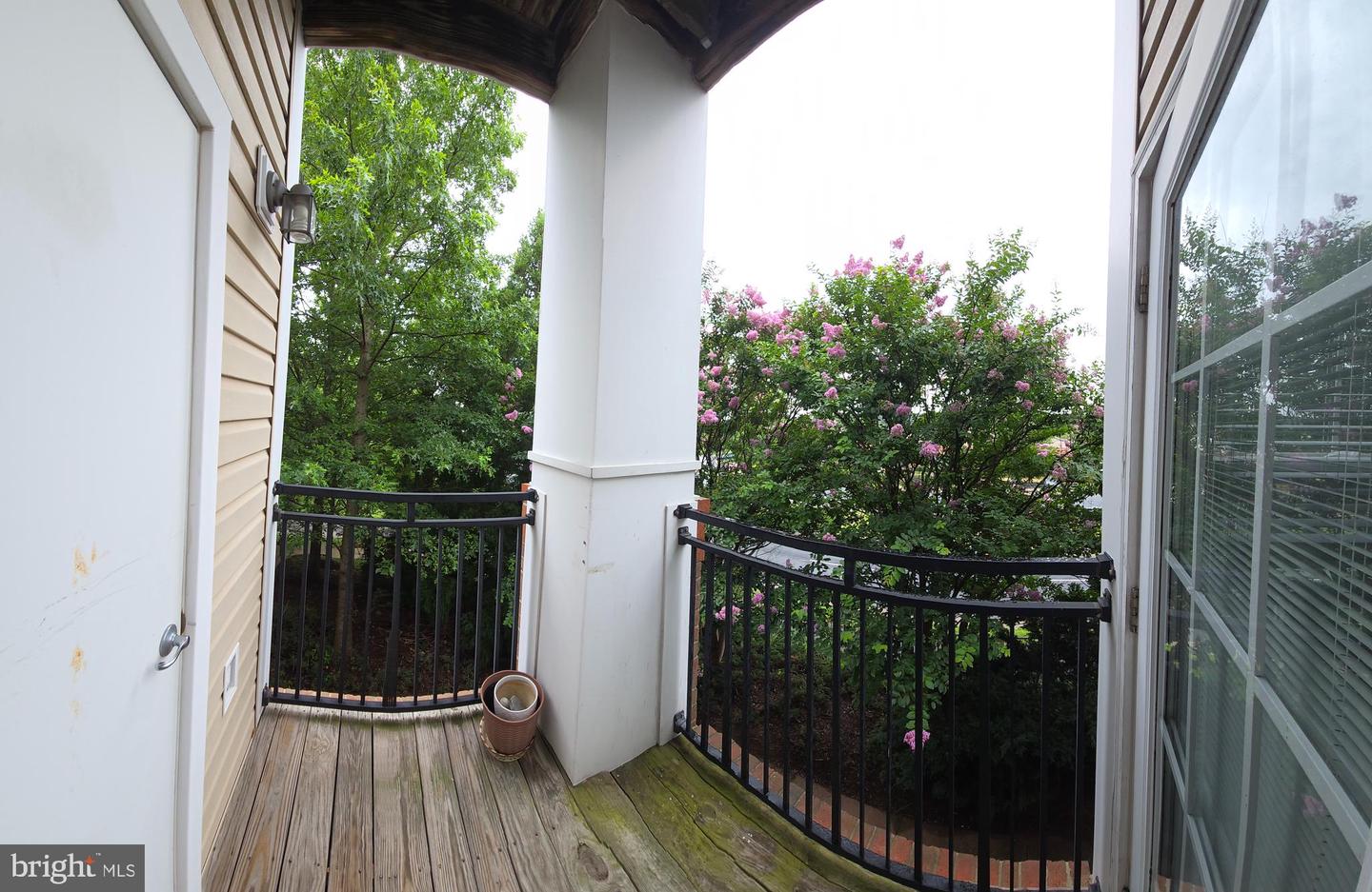 3840 LIGHTFOOT ST #249, CHANTILLY, Virginia 20151, 3 Bedrooms Bedrooms, ,2 BathroomsBathrooms,Residential,For sale,3840 LIGHTFOOT ST #249,VAFX2255042 MLS # VAFX2255042