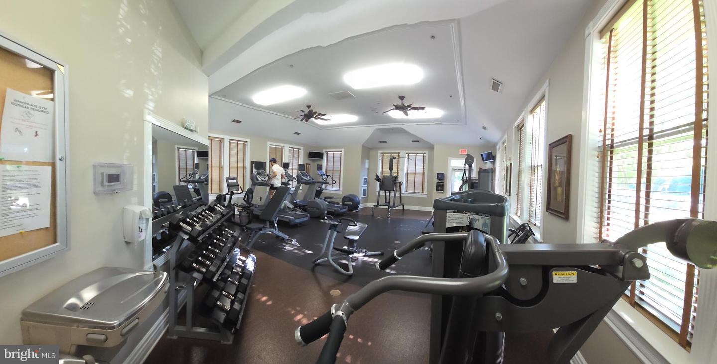 3840 LIGHTFOOT ST #249, CHANTILLY, Virginia 20151, 3 Bedrooms Bedrooms, ,2 BathroomsBathrooms,Residential,For sale,3840 LIGHTFOOT ST #249,VAFX2255042 MLS # VAFX2255042