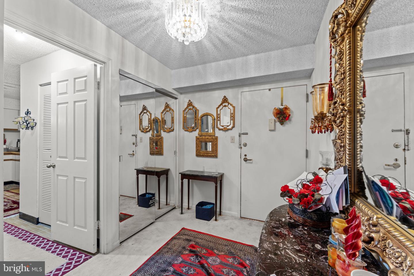 3800 POWELL LN #1002, FALLS CHURCH, Virginia 22041, 2 Bedrooms Bedrooms, ,2 BathroomsBathrooms,Residential,For sale,3800 POWELL LN #1002,VAFX2255092 MLS # VAFX2255092