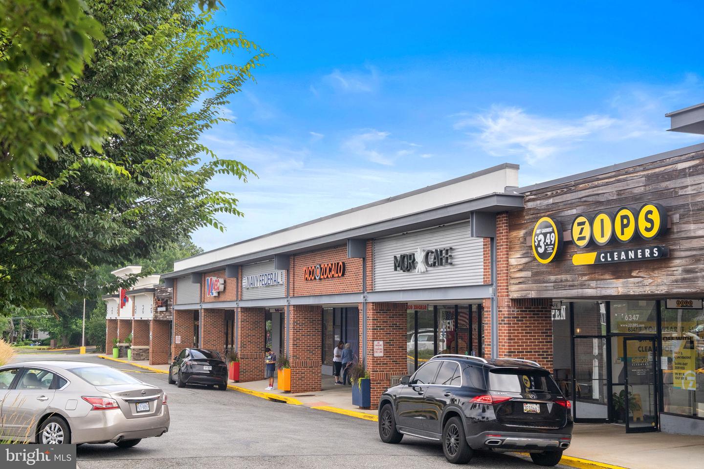 3800 POWELL LN #1002, FALLS CHURCH, Virginia 22041, 2 Bedrooms Bedrooms, ,2 BathroomsBathrooms,Residential,For sale,3800 POWELL LN #1002,VAFX2255092 MLS # VAFX2255092