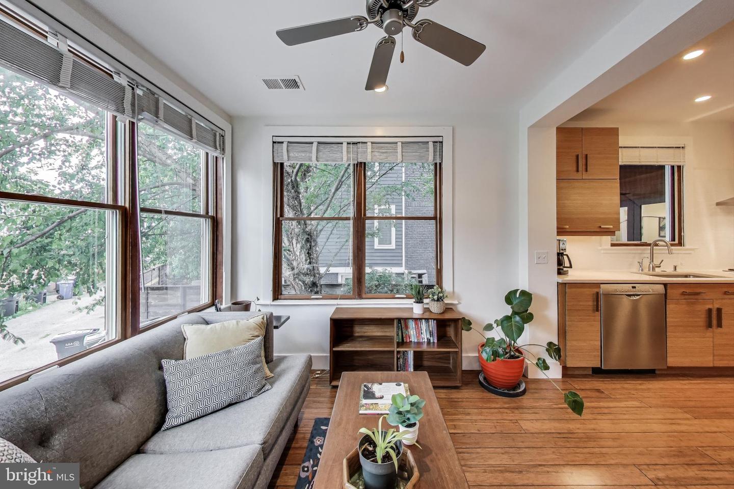 1819 D ST SE, WASHINGTON, District Of Columbia 20003, 4 Bedrooms Bedrooms, ,3 BathroomsBathrooms,Residential,For sale,1819 D ST SE,DCDC2210050 MLS # DCDC2210050